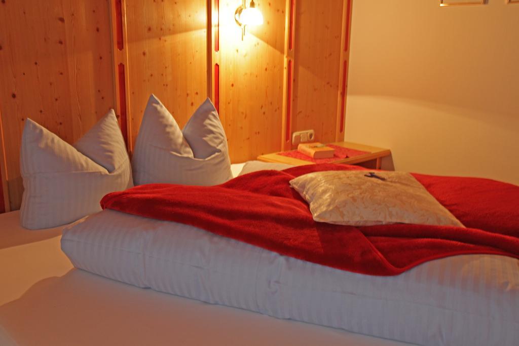 Ferienhaus Aurora Kals-am Großglockner Zimmer foto