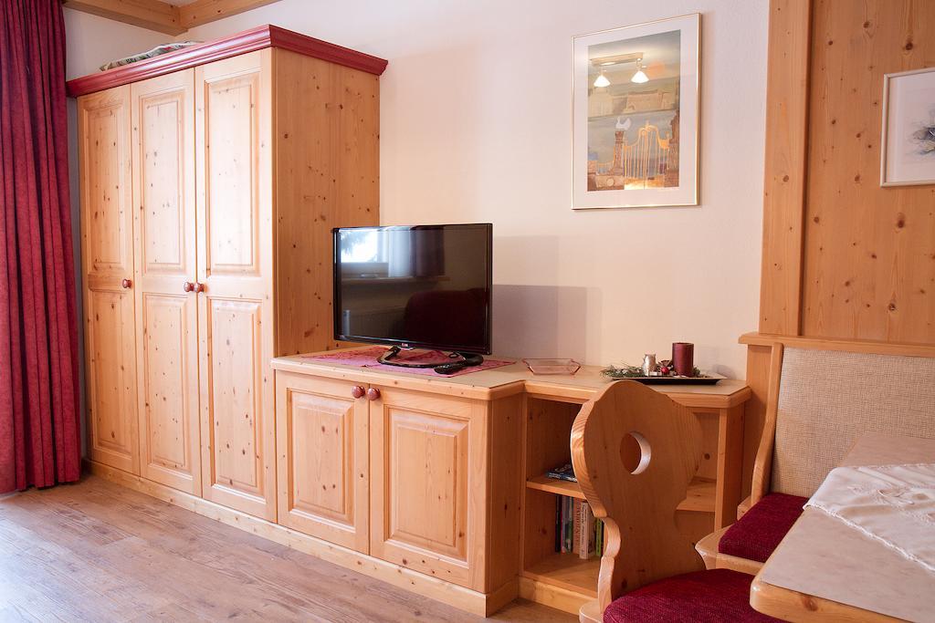 Ferienhaus Aurora Kals-am Großglockner Zimmer foto