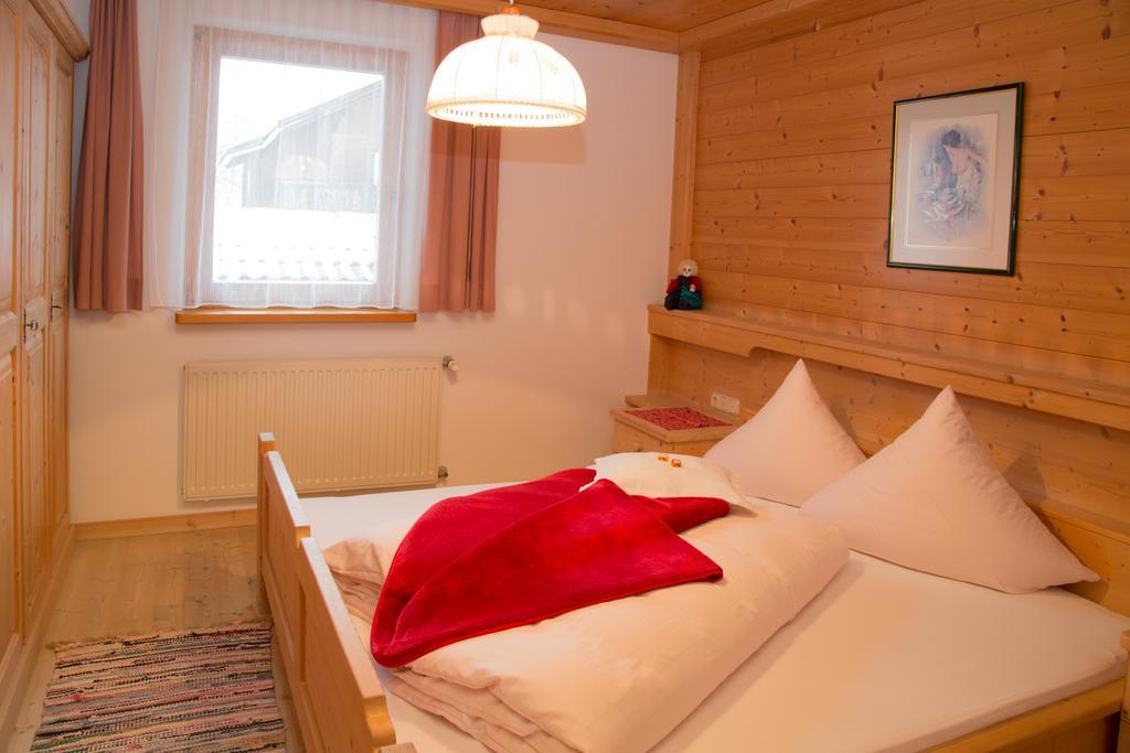 Ferienhaus Aurora Kals-am Großglockner Exterior foto